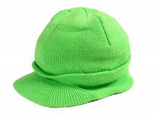 Knitted Hat with Screen Visor Beanie Model 41g