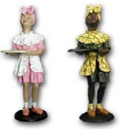 Black woman with tablet K540