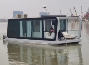 Aluminum houseboat with solar electric drive
